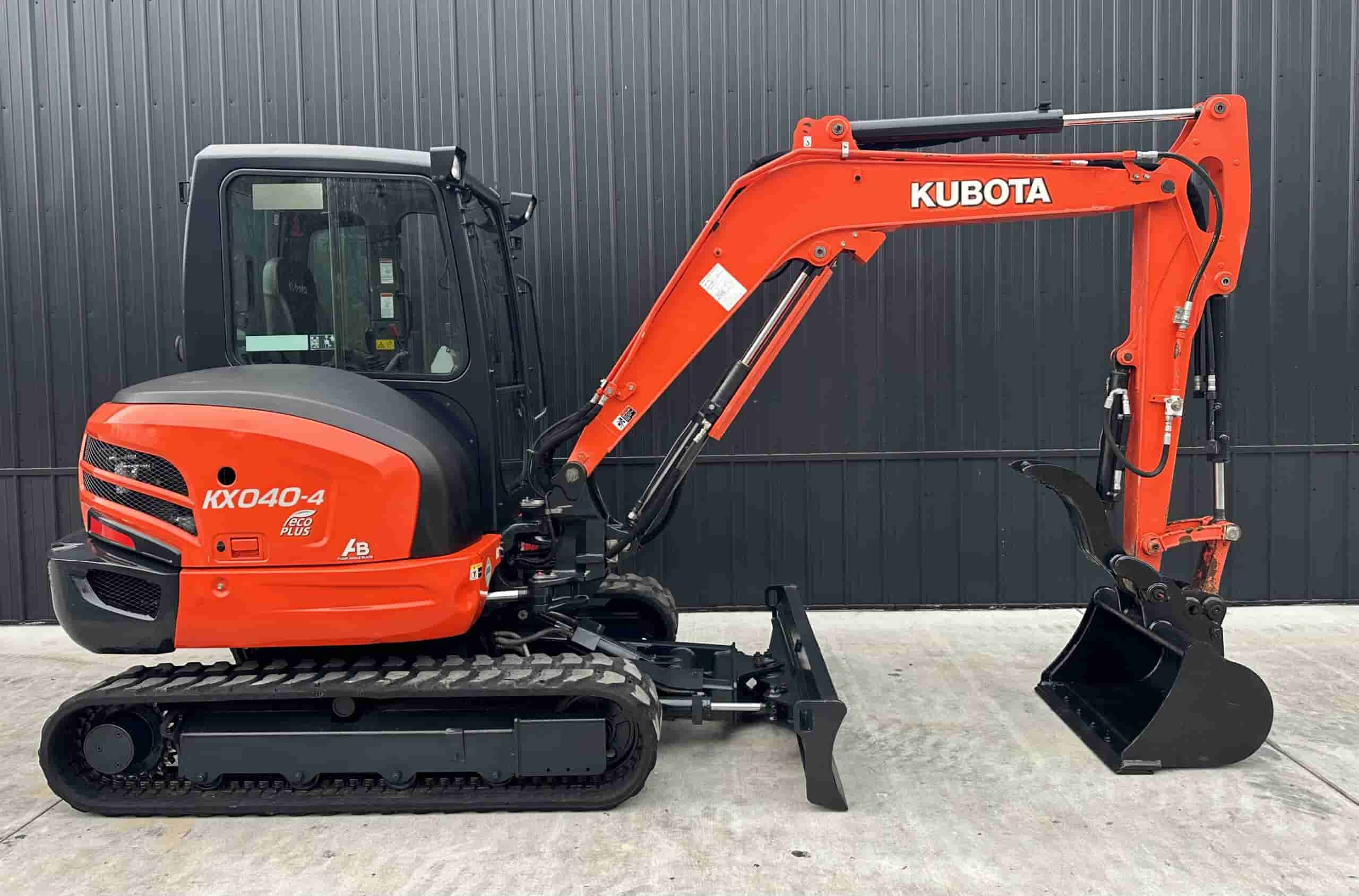 2019 KUBOTA KX040-4
